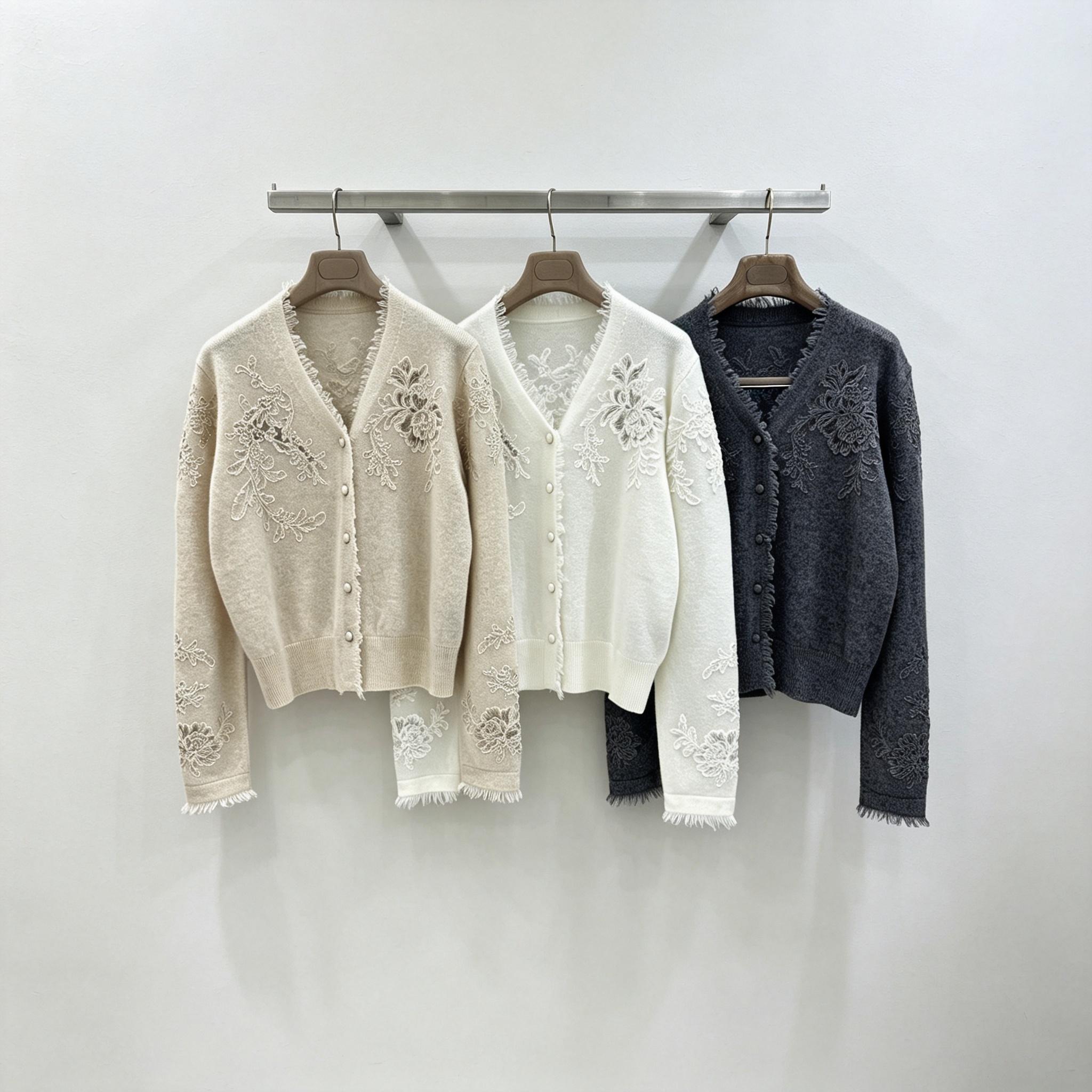 Tassel Fringe Trim - Women V‑Neck Knit Cardigan Floral Lace