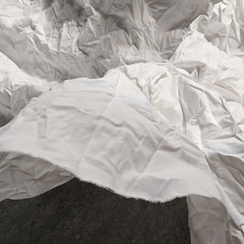 White Irregular Pleated Natura - Crystal Mesh Fabric ulasan dan harga